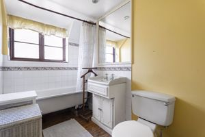 Photo 11- click for photo gallery